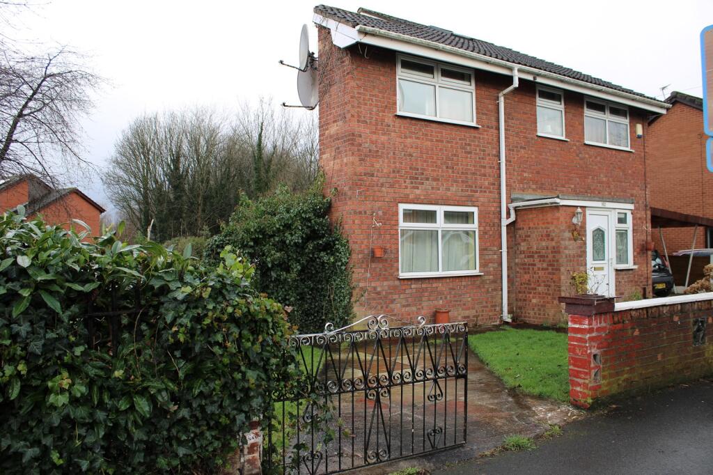 Great Stone Road, Firswood, Manchester. M16 0HA – pohled 2