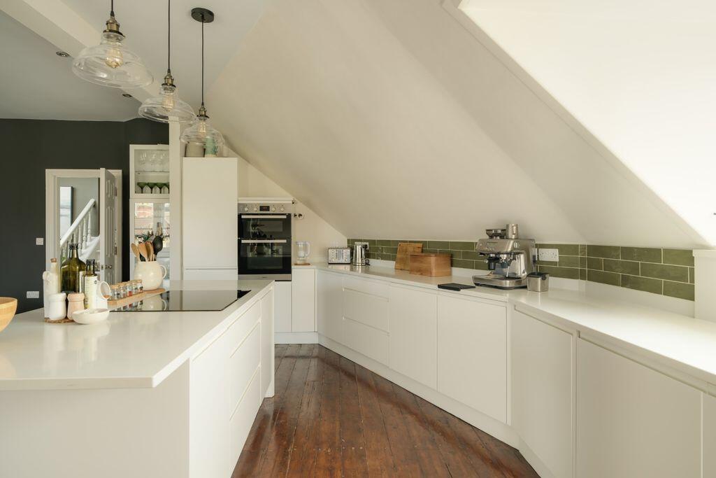 Apartment in Bristol, Westbury Park - View 5