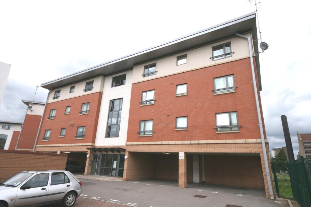 Main image of property: West Cotton Close, Far Cotton, Northampton, NN4