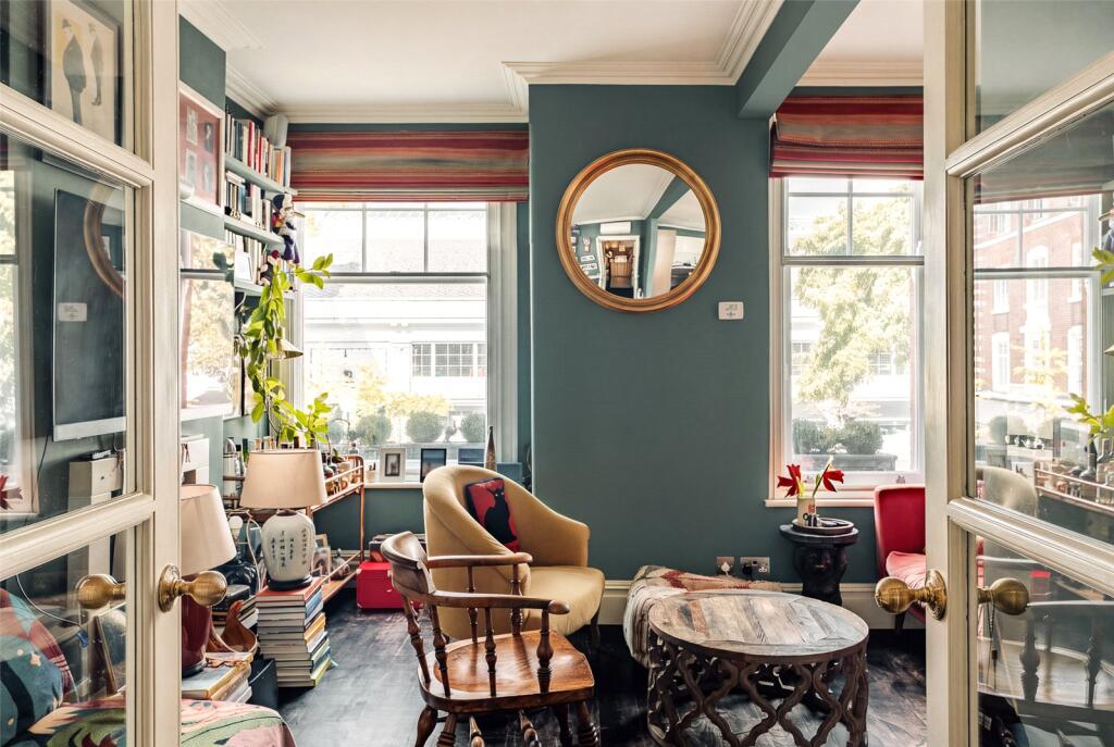 Main image of property: Argyll Mansions, 303-323 Kings Road, Chelsea, SW3