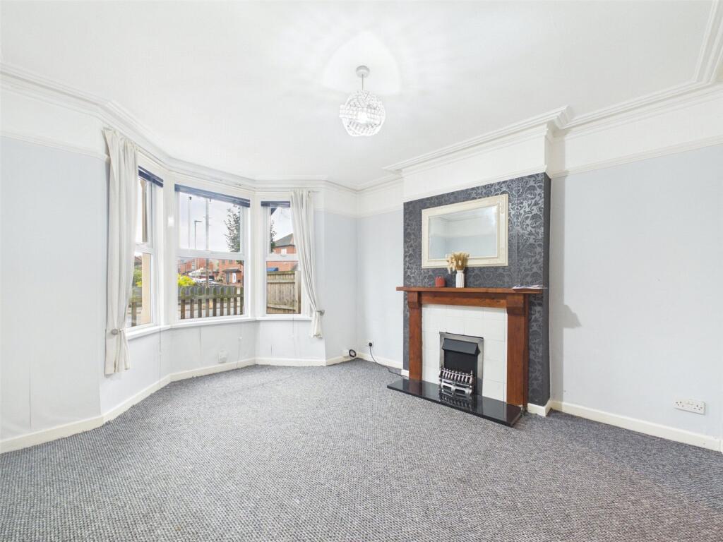 House in Gloucester, Gloucestershire - View 2