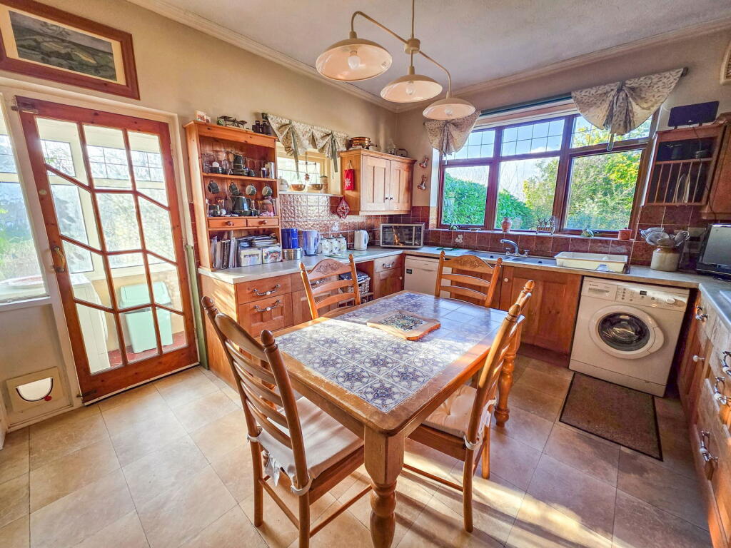 Elburton, Plymouth, PL9 photo 4