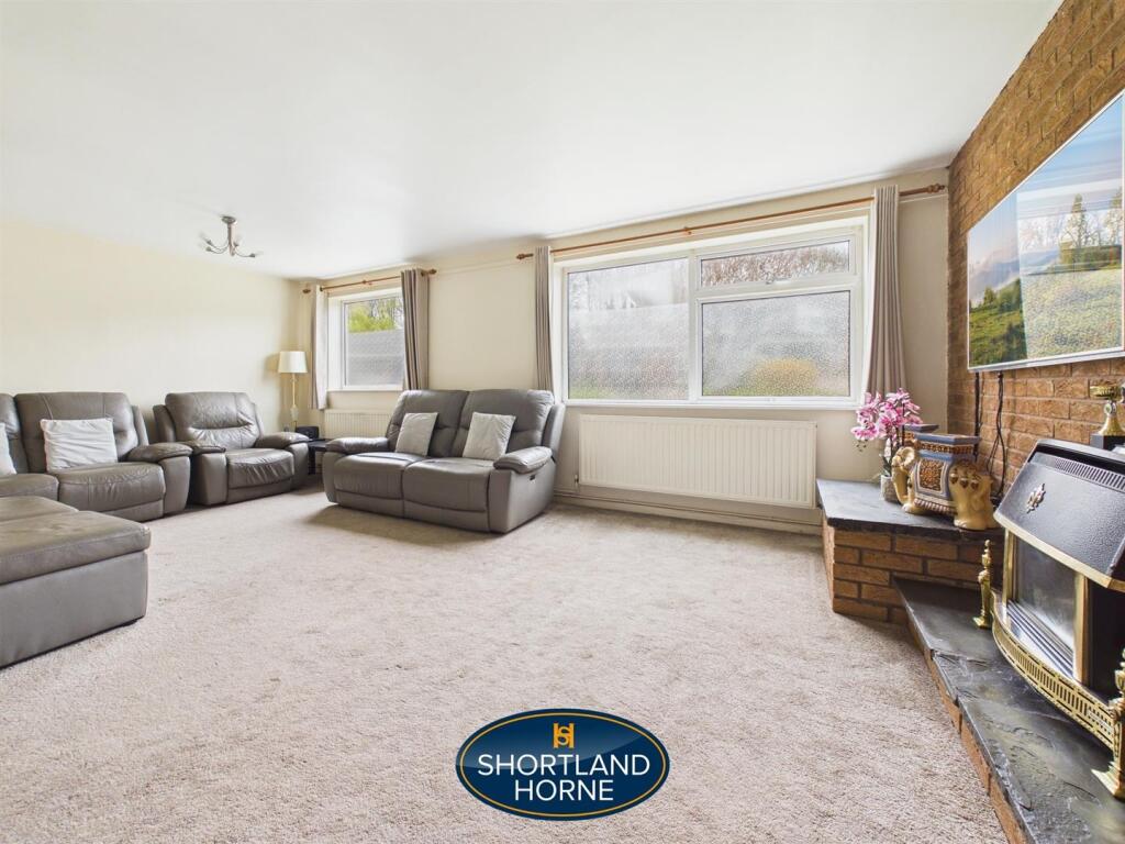House in Coventry, Green Lane, Finham - More
