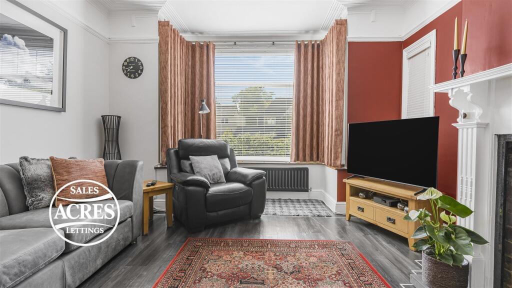 House in Walsall, West Midlands - View 3