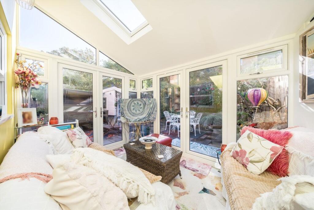 House in London - View 4