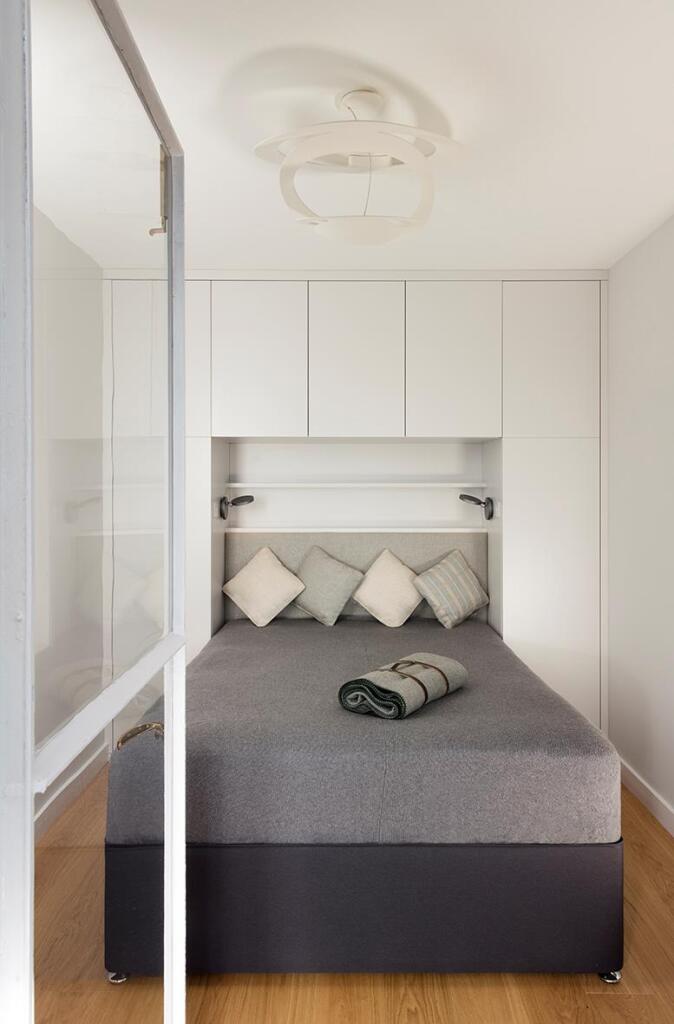 Apartment in London, City of Westminster - More