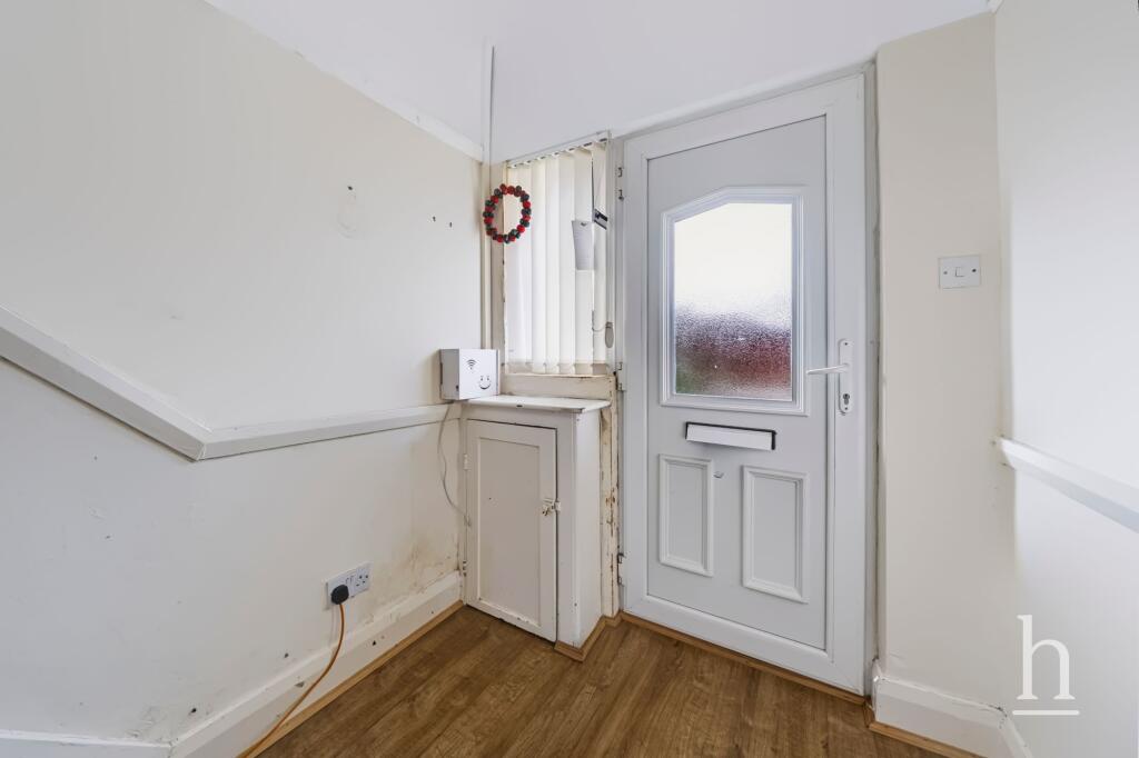 House in Wirral, Liverpool City Region - More