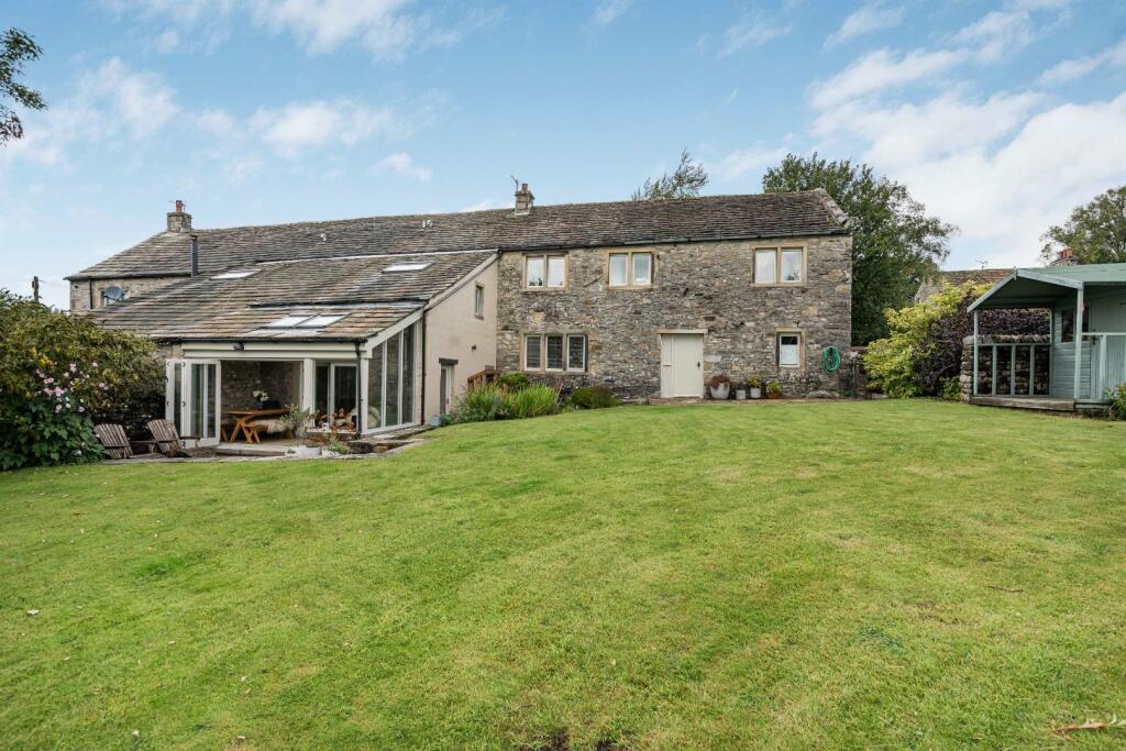 Additional image 9 of Horseshoe Barn, Calton, Skipton. Yorkshire Dales