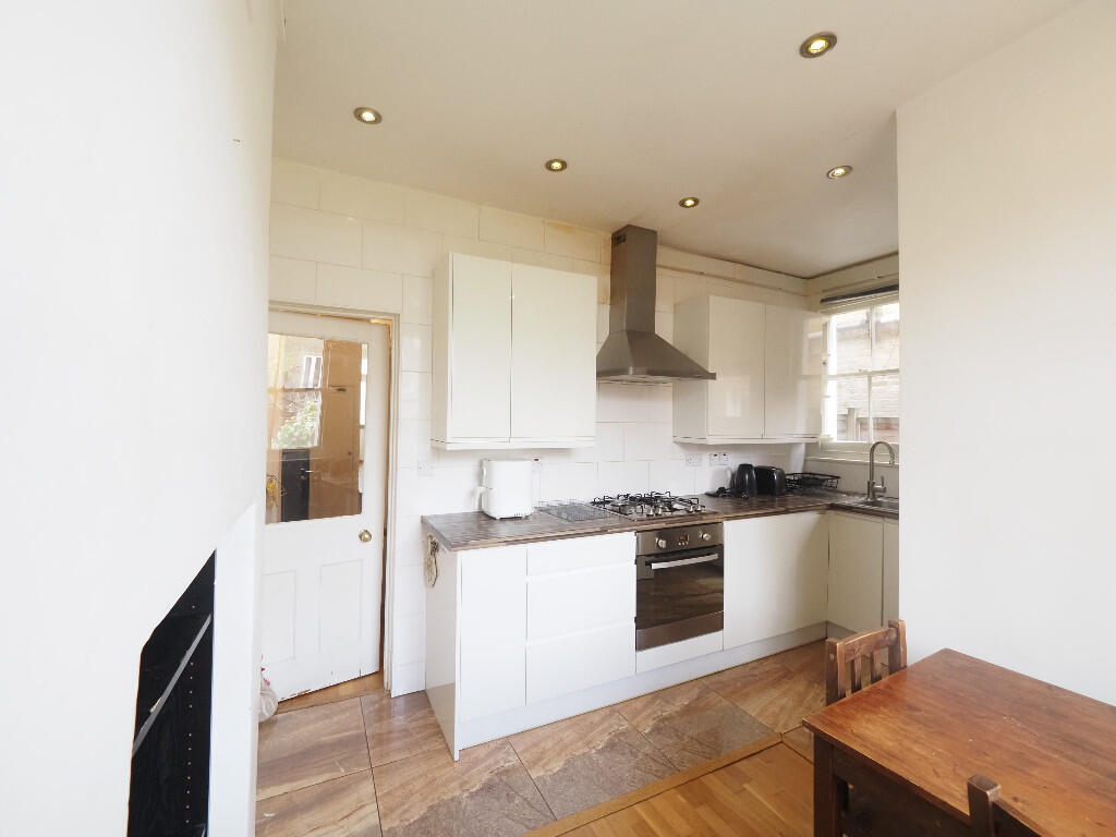 Main image of property: 33 Trentham Street, London, SW18