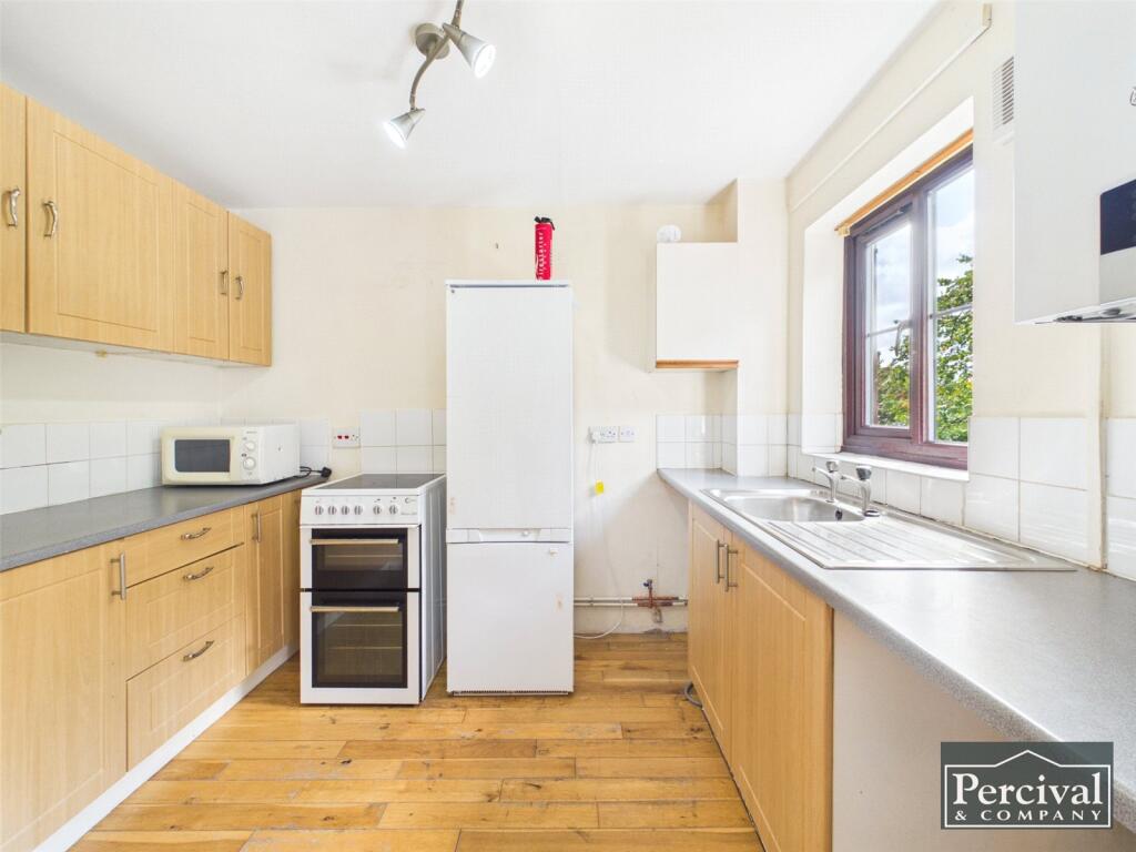 Apartment in Colchester - View 5