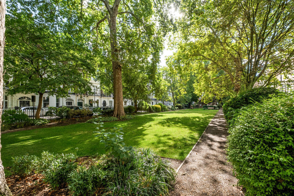 Apartment in London - View 4