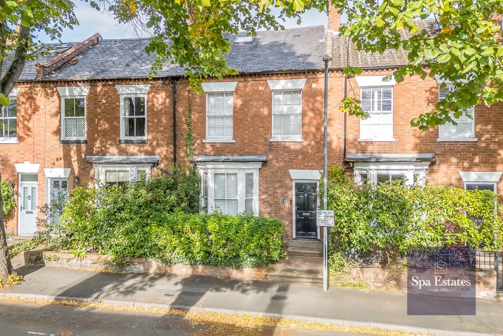 Main image of property: Broad Street, Warwick, CV34