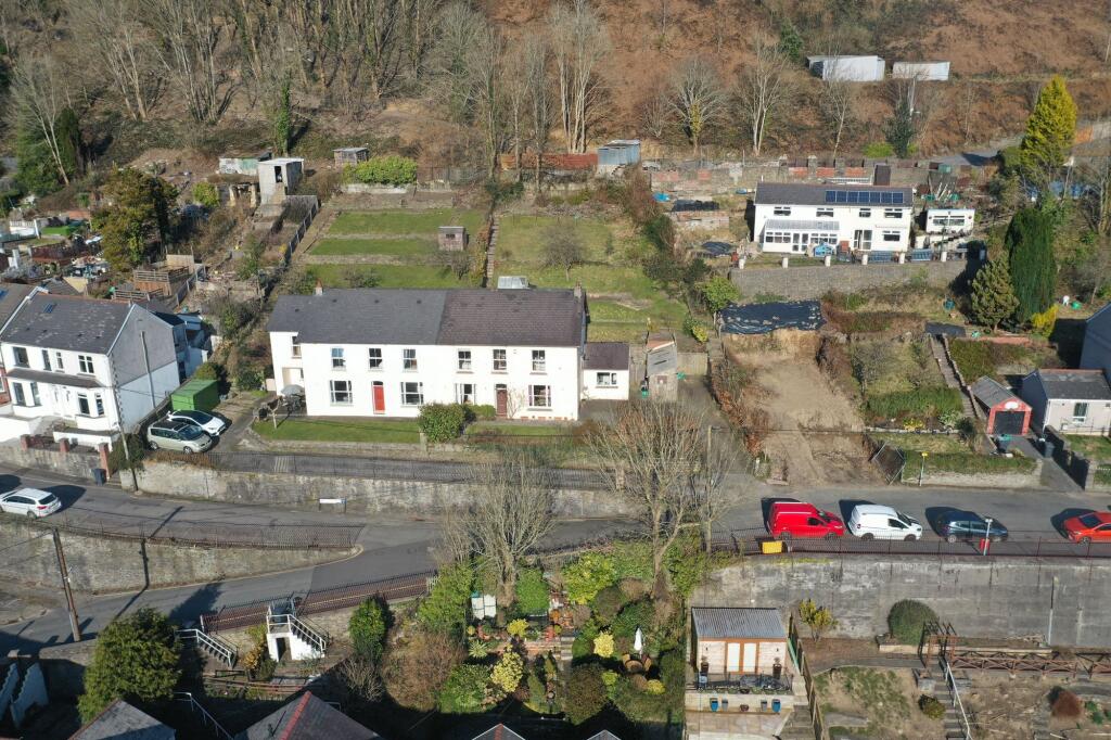 1 Dan-Y-Graig, Aberbeeg, NP13 - View 4