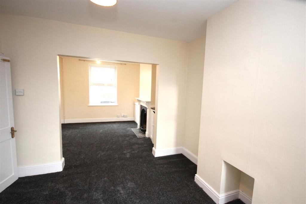 House in Rushden, North Northamptonshire - View 4