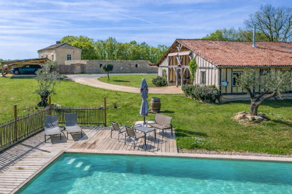 Main image of property: 47370 tournon-d-agenais