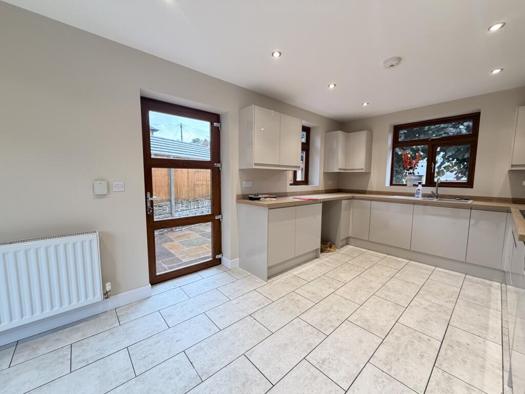 House in Nottingham - View 5