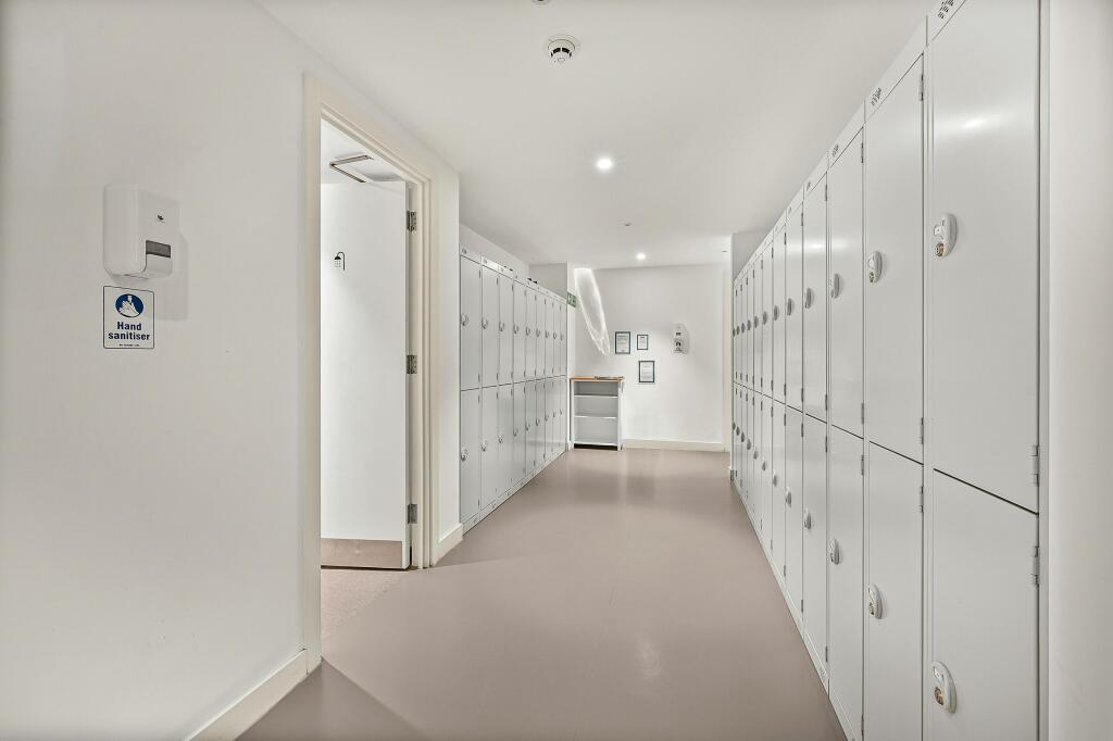 HALL 8.jpg