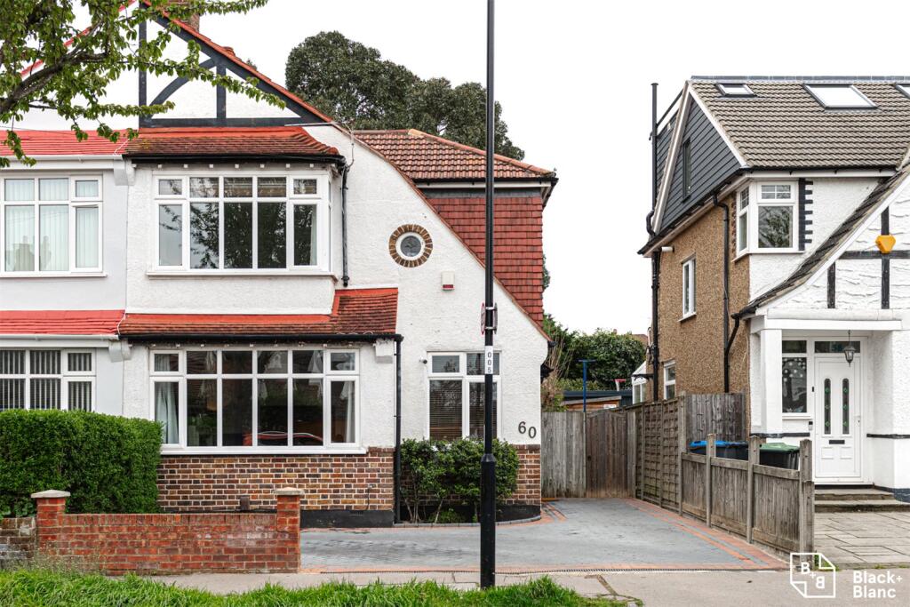 4-bed semi-detached on Ash Tree Way, Shirley, CR0, £600,000