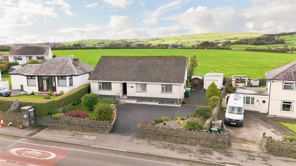 3-bed detached on Ulverston Road, Swarthmoor, Ulverston, £405,000