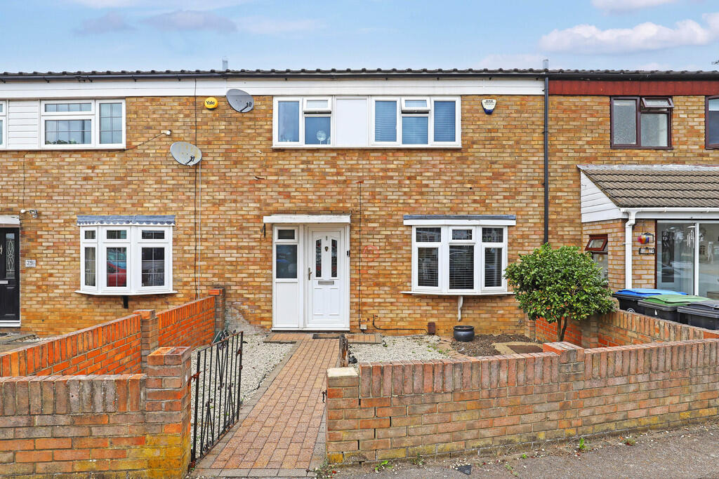 Main image of property: Roundhills, Waltham Abbey