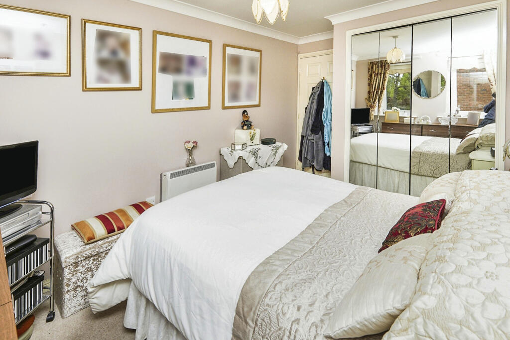 Apartment in Derby - More