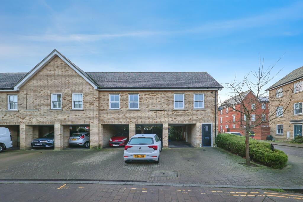 Main image of property: Hussar Close, Colchester