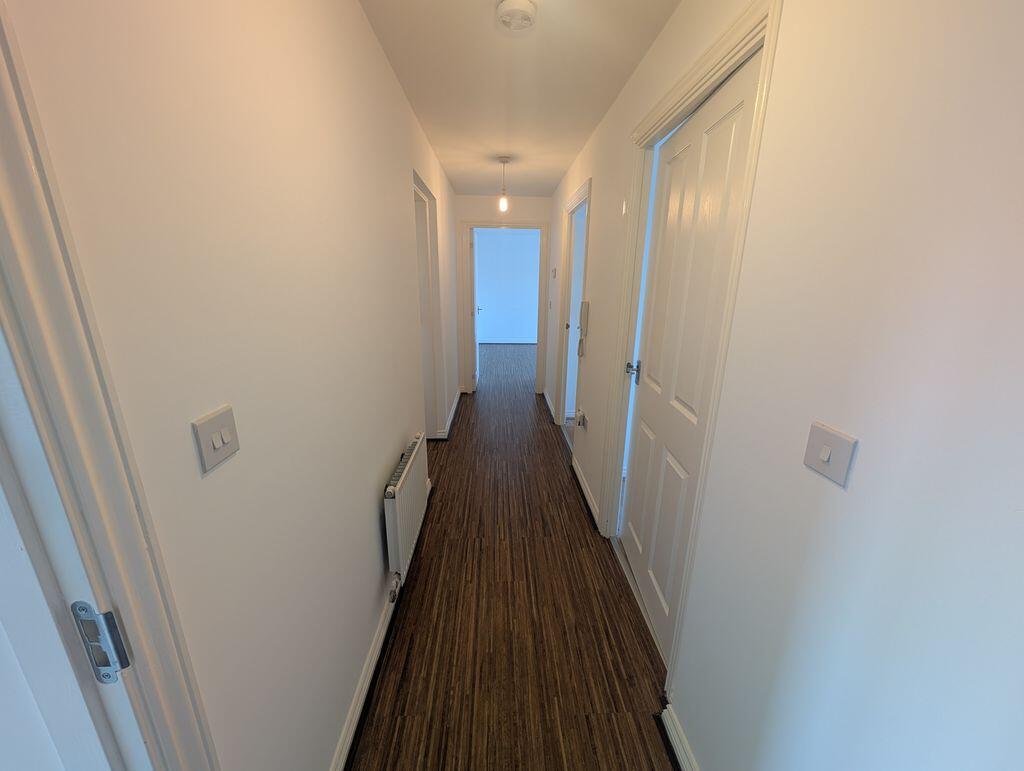 Apartment in Coventry - More