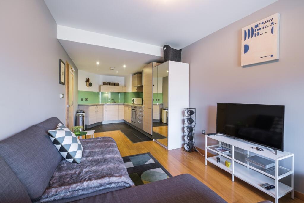 Main image of property: Graham Street London N1