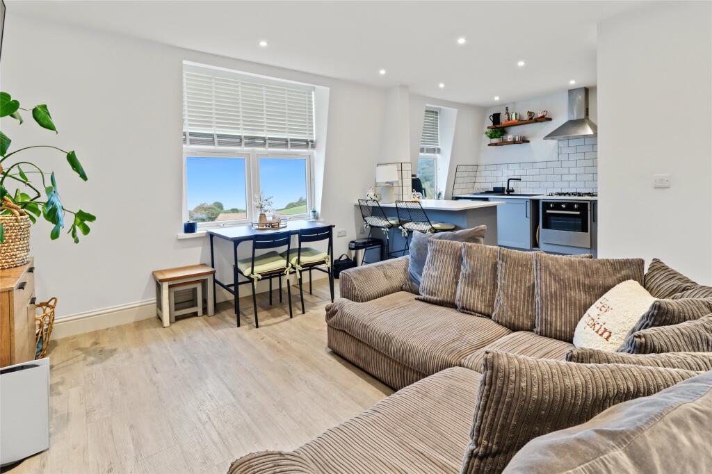 Apartment in North Devon, Ilfracombe - View 4