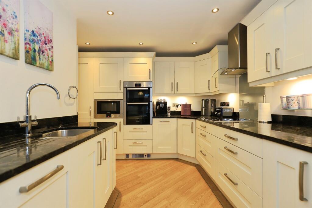 House in Wyre Forest, Kidderminster - More