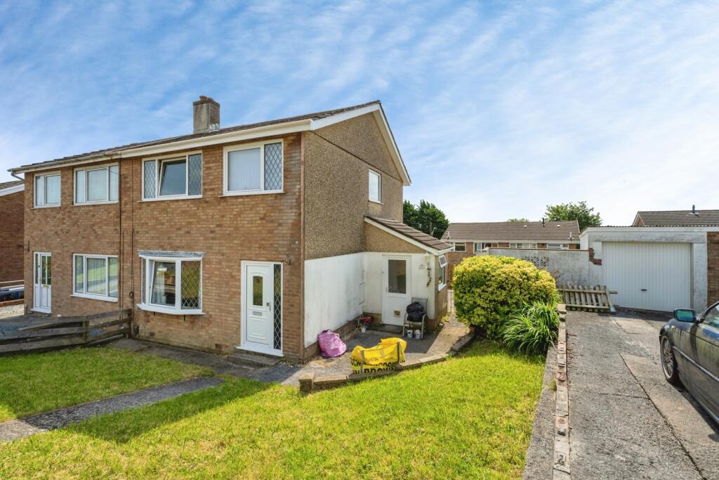 Main image of property: Heol Islwyn, Gorseinon, Swansea, SA4