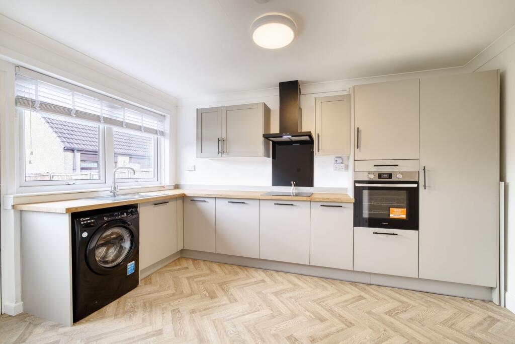House in Edinburgh, West Lothian - View 3