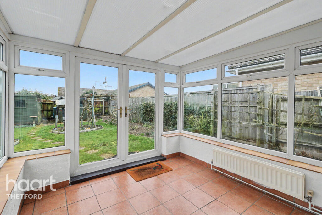 3-bed detached on Hamblings Piece, Norwich, £290,000