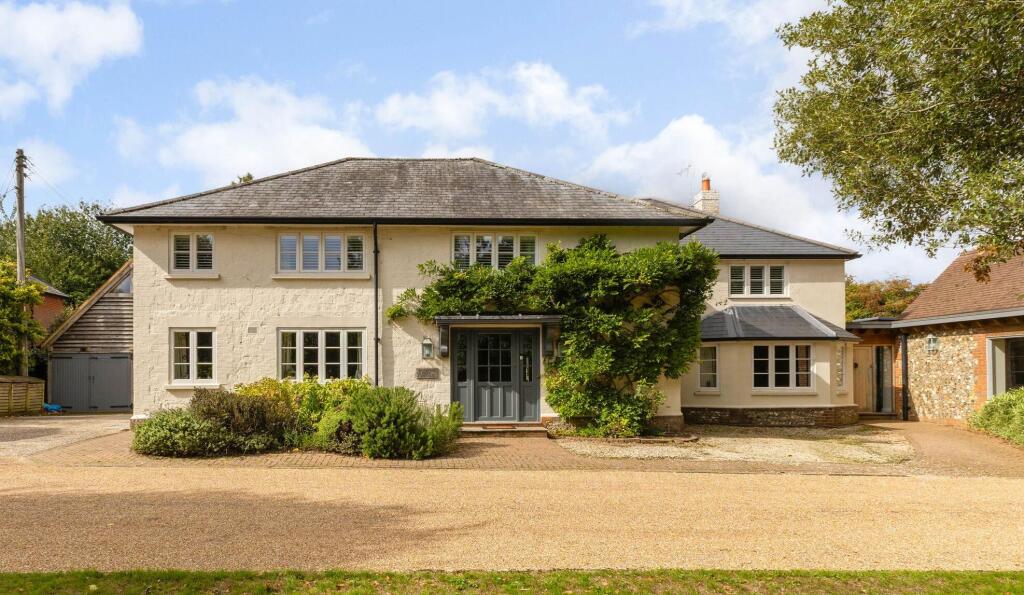 Main image of property: Avenue Road, Shalden, Alton, Hampshire, GU34