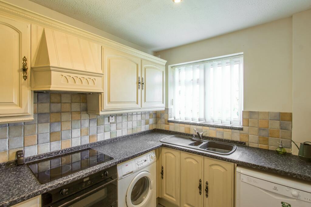 Additional image 5 of Leaches Close, Tintinhull