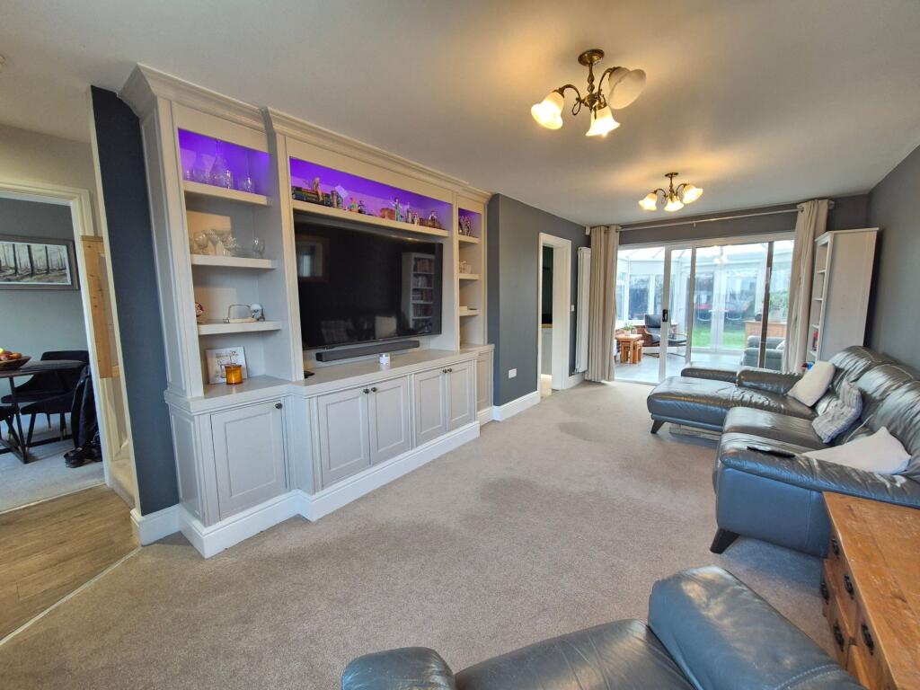 Elm Close, Ibstock, LE67 photo 2