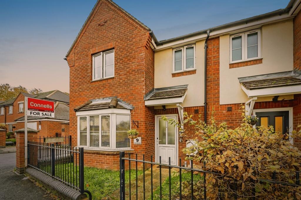Main image of property: Lowe Gardens, Aylesbury