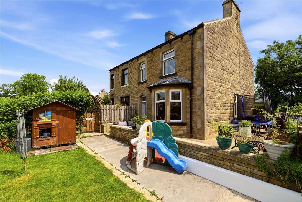 Main image of property: Hayfield View, Salterforth, Barnoldswick, Lancashire, BB18