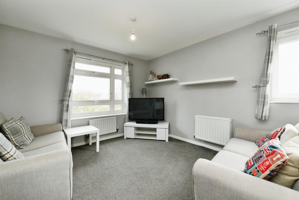 Eastern Crescent, Chelmsford photo 3