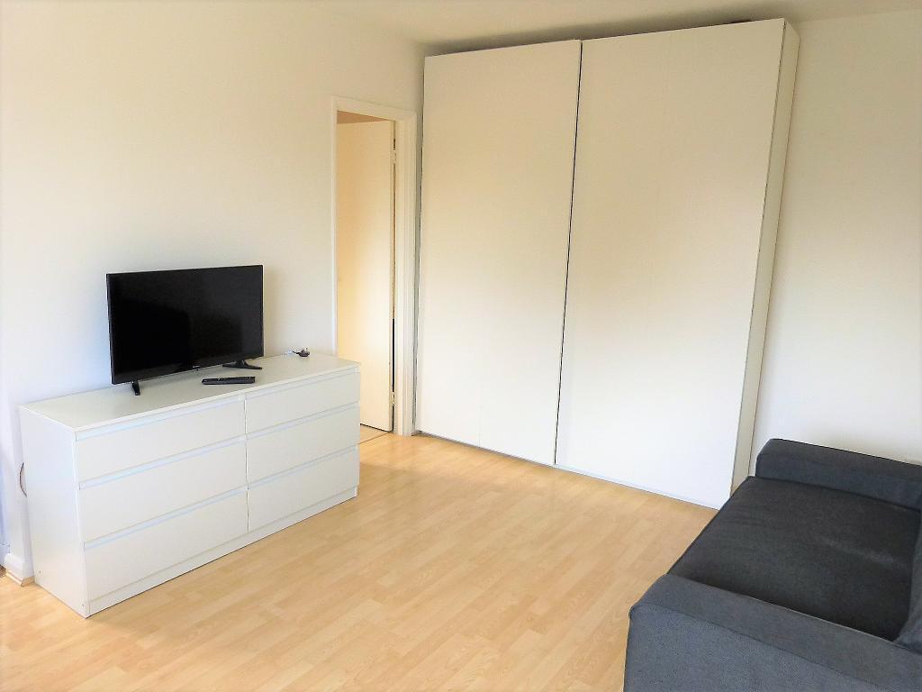 Apartment in London - View 2