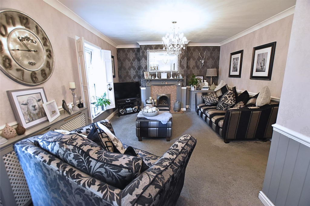 Alfred Terrace, Grimsby photo 3