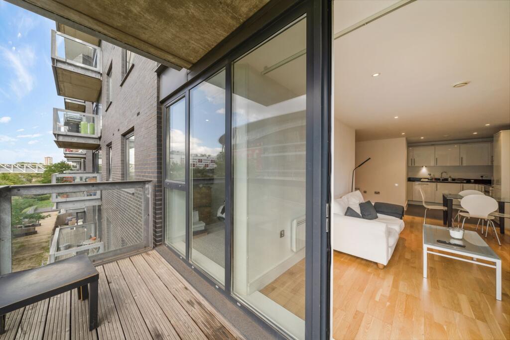 Drayton Park, London, N5 - View 2
