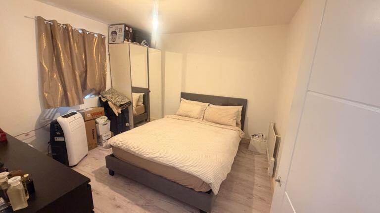 House in Romford - View 4