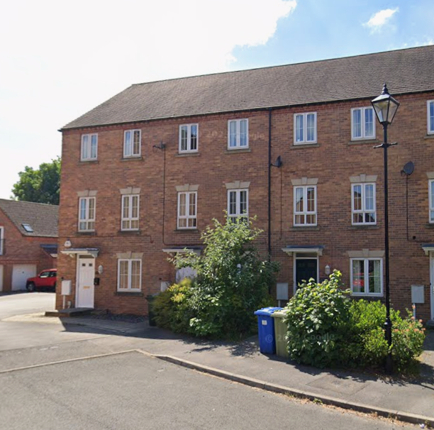 Main image of property: 28 Denbigh Avenue, Worksop, S81 7SZ