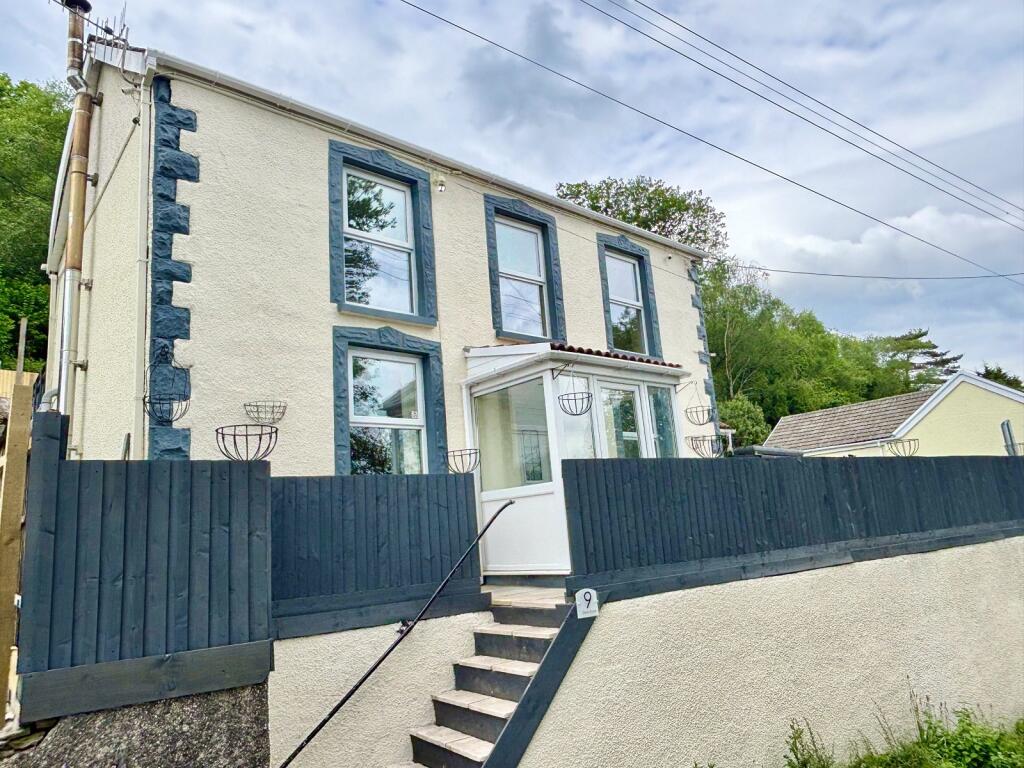 Main image of property: Derw Road, Pontardawe, Swansea.