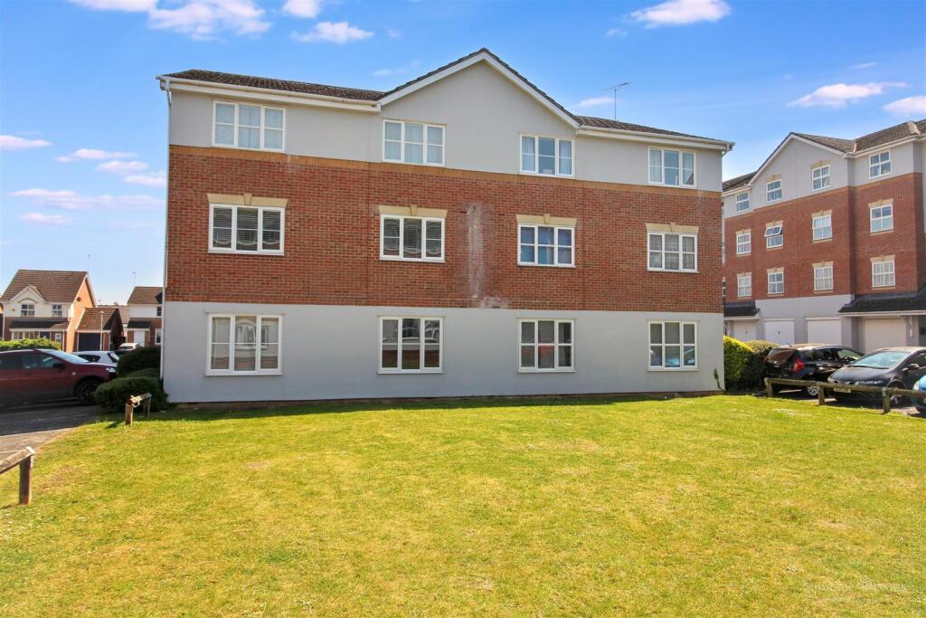 Main image of property: Elm Park, Reading