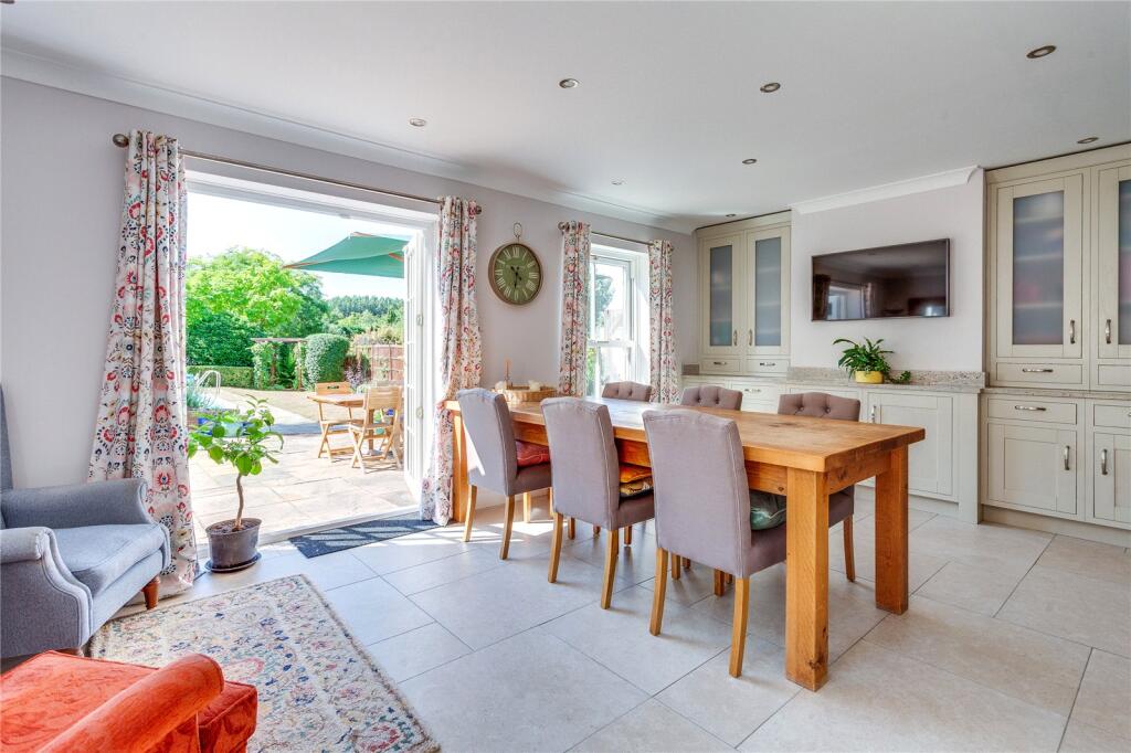 House in Reading - View 4