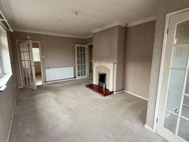 8 Willow Close, Wortwell, Harleston, Norfolk IP20 0EG photo 2