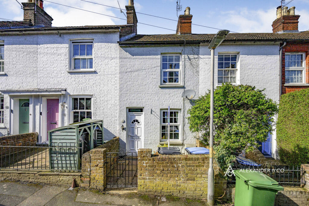 Main image of property: Victoria Road, Berkhamsted, HP4