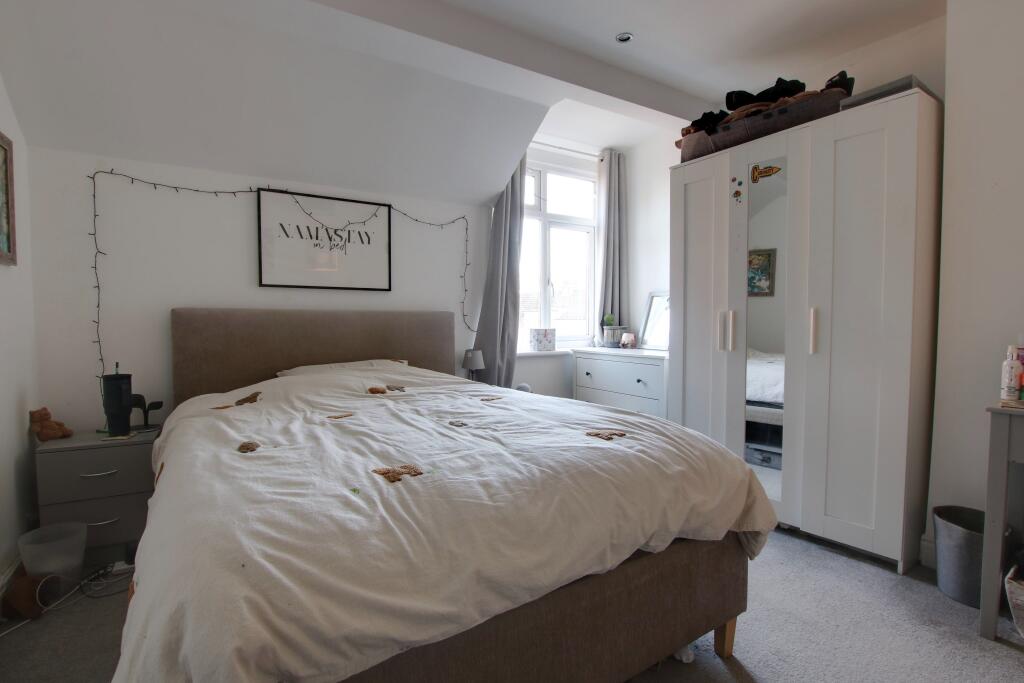 House in Portsmouth - View 5